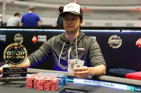 Luiz Arruda é o chip leader do Dia 1 do Sunday Million; 37 brasileiros avançam