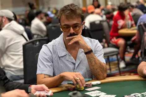 Yuri Martins é eliminado por André Akkari em mesa final na WSOP; confira