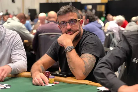 André Akkari exalta brasileiros após nova decisão na WSOP: "Evolução"