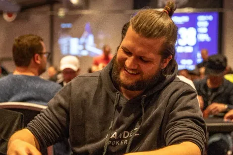 Fabian Rigo supera quadra e aciona bad beat jackpot de US$ 217 mil no GGPoker