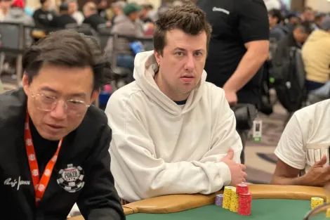 Gabriel Schroeder lidera brasileiros classificados ao Dia 3 do Millionaire Maker da WSOP