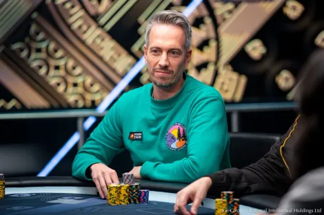 Sem internet, Lex Veldhuis ainda premia no torneio mais caro do PokerStars