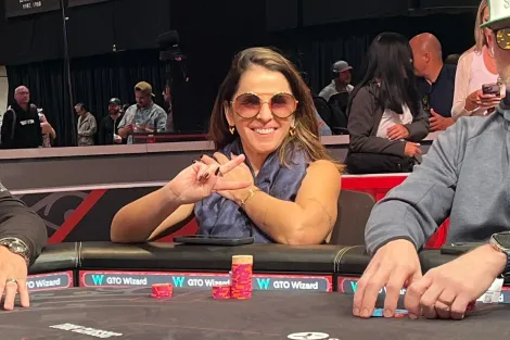 Advogada e apaixonada pelo poker: Regina Sevilha comenta feito na WSOP