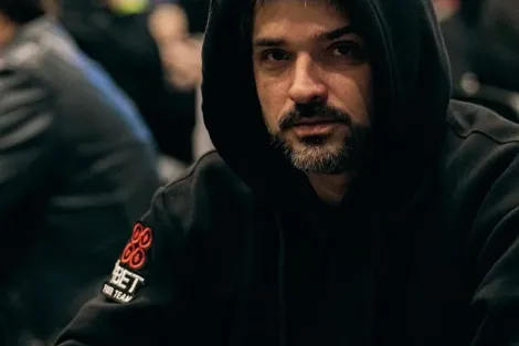 Fabio Cunha crava Mini Bounty Builder HR em noite de títulos brasileiros no PokerStars