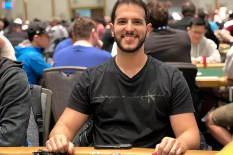 Murilo Milhomem recebe “doação inacreditável” no Main Event da WSOP