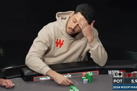 Adrian Mateos sofre com AA em runner runner bizarro no Main Event da WSOP