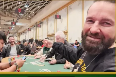 Daniel Negreanu troca falinhas com Murilo Milhomem após fold na WSOP