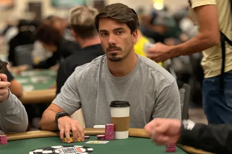 José Carlos Brito lidera brasileiros no Dia 3 do Evento #89 da WSOP