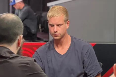 "Isildur1" faz 5bet bizarra, quebra AA em runner runner e puxa potão na WSOP