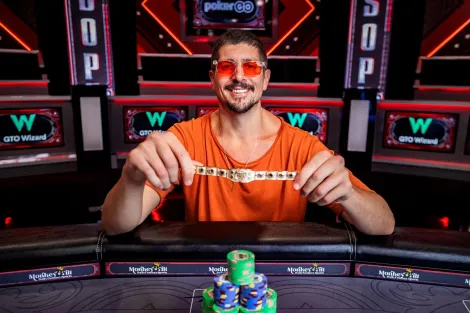 Após "choro", Michael Rocco dá duas bad beat seguidas e leva Evento #94 da WSOP