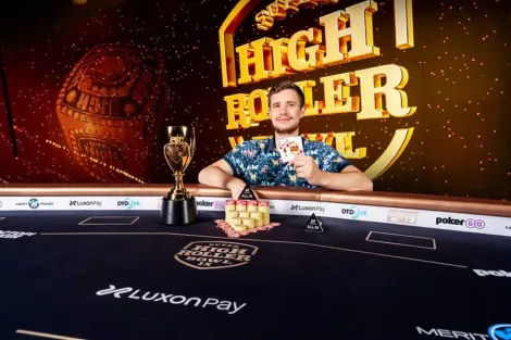 Roman Hrabec vai de short na bolha a campeão do Evento #1 da SHRB