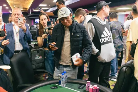 Com JJ, Paulo Gini estoura bolha do Main Event do LAPT Cidade do México