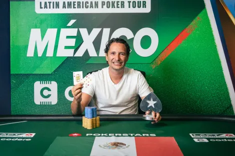 Santiago Nadal vira heads-up e vence 2-Day High Roller do LAPT Cidade do México