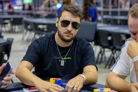 Breno Bertalia forra US$ 341 mil com bronze no Mini Main Event da WSOP Online