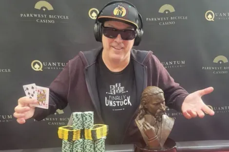 Após 14 anos, Phil Laak volta a ganhar torneio de poker; conheça a lenda