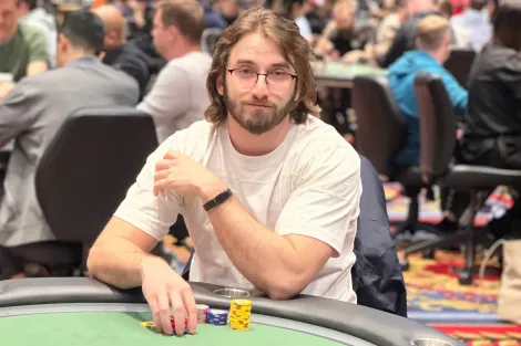 Pedro Garagnani vai ao pódio do US$ 5.250 Deepstack HR da WSOP Online