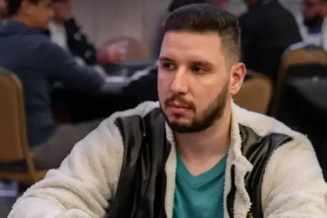 Leonardo Camera vence o Mini Bounty Builder HR do WCOOP do PokerStars