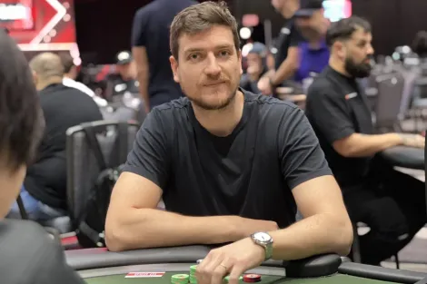 Rodrigo Selouan está na mesa final do GGMillion$; SuperPoker transmite