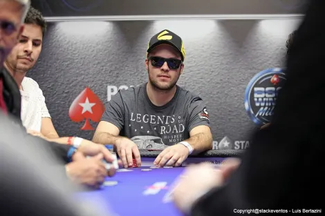 Luan Felipe sobe ao pódio do Evento #81-H do WCOOP