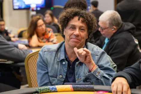 Julio Belluscio encabeça classificados no Dia 1B do Main Event do LAPT Rio