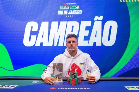 Eduardo Carvalho aproveita experiência no online e crava Super 500 do BSOP Rio