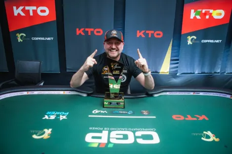 Artur Vasques vai de short stack ao título do Main Event do CGP Gramado