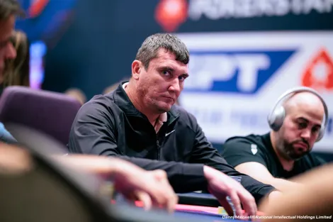 Fold de KK pré-flop choca jogadores no Main Event do EPT Chipre