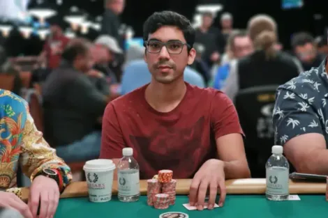 Pablo Brito é eliminado em grande pote do Main Event da GGMillion$ Week