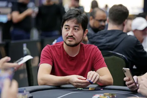 Rodrigo Seiji avança como chip leader no Dia 1C do BSOP Millions Championship