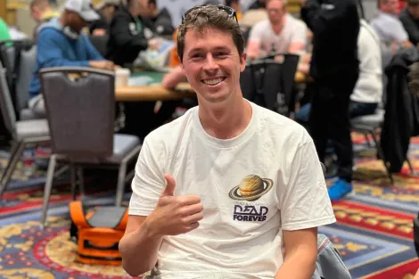 Bruno Volkmann e mais seis brasileiros passam ao Dia 2 do Mini ME da WSOP Paradise