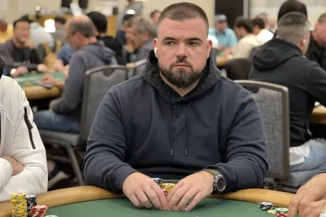 Pedro Padilha lidera quatro brasileiros no Dia Final do Evento #12 da WSOP Paradise