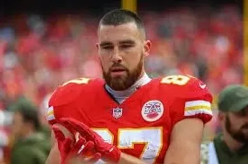 El mensaje de América a Travis Kelce.