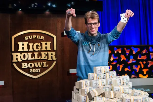 Christoph Vogelsang, campeão do Super High Roller Bowl
