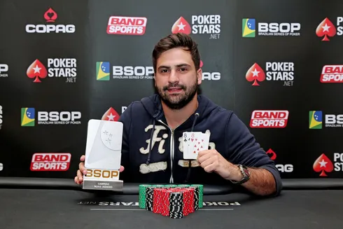 Laucidio Coelho – Campeao 6 Max BSOP100
