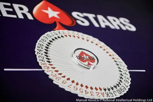 Botão de dealer – PokerStars
