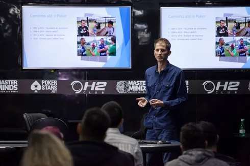 Primeiro dia do MasterMinds tem muito poker, palestra gratuita e atrações