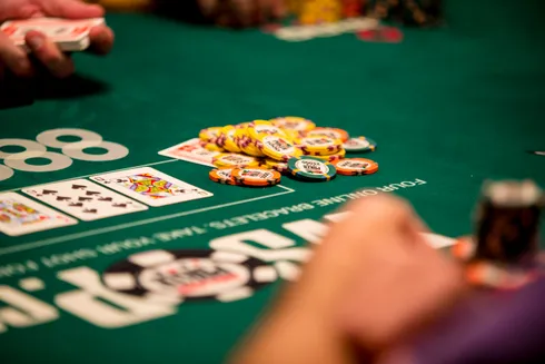 Fichas e cartas WSOP
