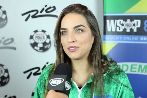 Bruna Unzueta integra 8-Team brasileiro e realiza sonho de jogar o Main Event da WSOP