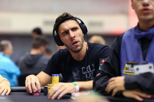 Caio Pessagno é o brasileiro com mais fichas no DeepStack do EPT Online
