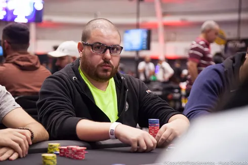 Danilo Demétrio chegou a ter cinco blinds na reta final do torneio
