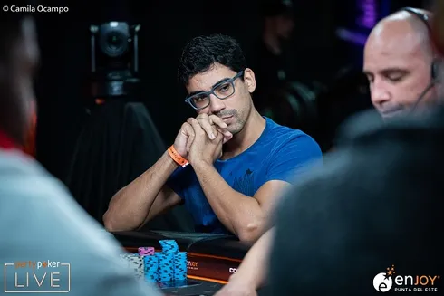 Pablo Brito foi longe, mas ficou na bolha da FT no WPT Montreal
