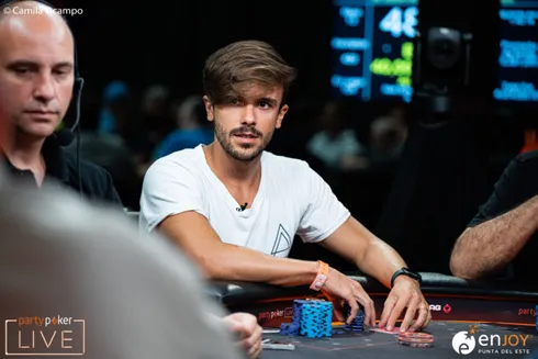 Yuri Martins ficou perto da terceira mesa final no MILLIONS Online
