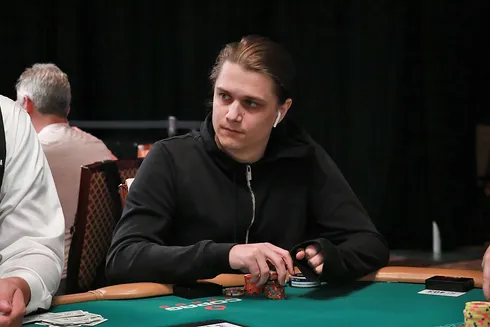 Niklas Astedt não deu chances para os adversário no Super MILLION$ dessa terça (18)
