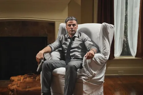 Em "The Card Counter", Oscar Isaac interpreta Tell (Foto: Divulgação)
