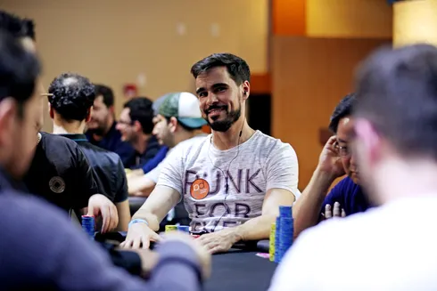 Bernardo Rocha só foi parado no heads-up do torneio do PokerStars
