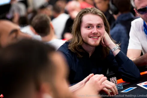 Charlie Carrel provou que ainda é possível construir um bankroll começando no micro
