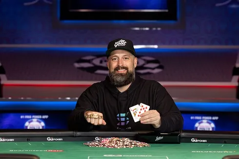 Harvey Mathews cravou o Evento #13 da WSOP na última sexta (8)
