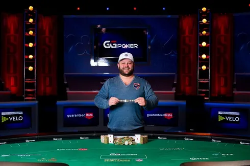 Scott Ball agora é um campeão da WSOP
