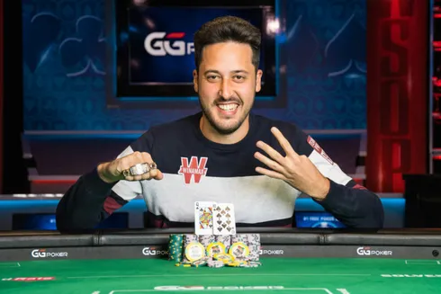 Adrian Mateos levou o maior prêmio da carreira e o quarto bracelete
