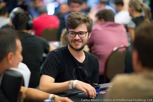 Kelvin Kerber vai forte para o Dia Final do Bounty Builder HR
